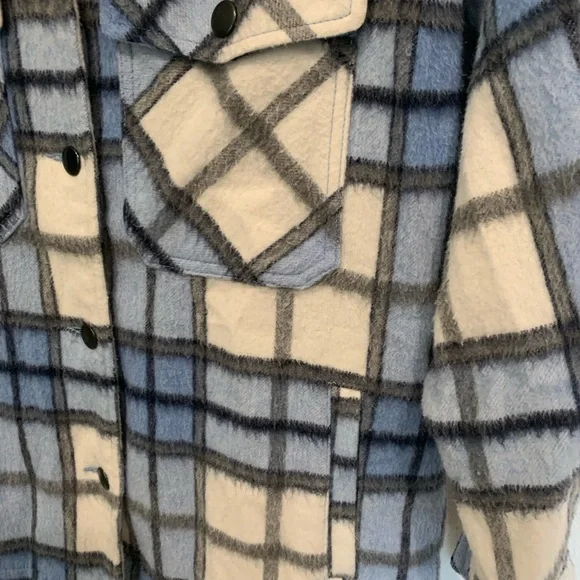 Zara Light Blue and Cream Plaid Button-Up Shacket Jacket Over shirt, XS - Picture 4 of 9